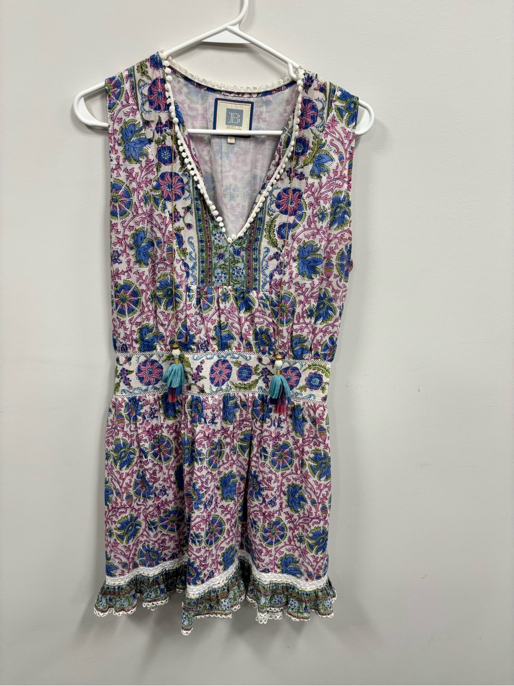 Bell by Alicia Bell Floral V-Neck Sleeveless Dress 30% Silk & 70% Cotton